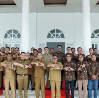 Perkuat Digitalisasi di Takalar, Bupati Daeng Manye Canangkan Website di Seluruh Desa