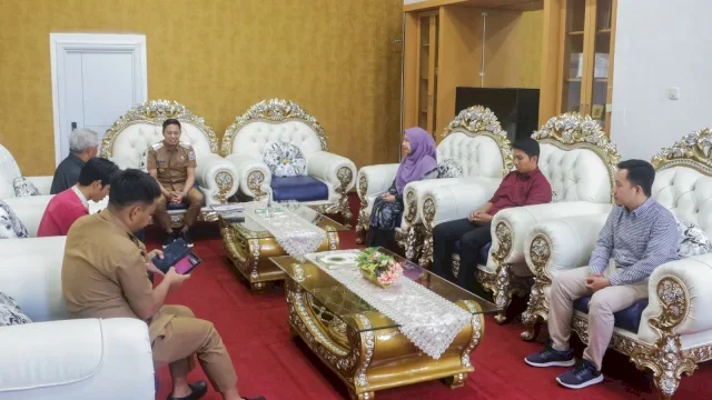 Bupati Yusuf Ritangnga Siap Hadir di Milad Ke 51 Unimen.