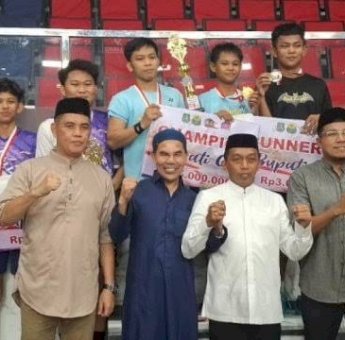 Syaharuddin Alrif Apresiasi Turnamen Bupati Cup di GOR Lanrang