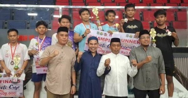 Syaharuddin Alrif Apresiasi Turnamen Bupati Cup di GOR Lanrang