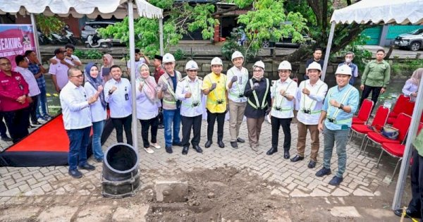 PDAM Makassar Pasang Jaringan Pipa untuk Tingkatkan Suplai Air Ke Pelanggan Utara Kota