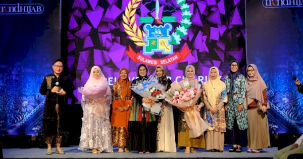 Dukung Perempuan Berkarya, Bupati Gowa Husniah Talenrang Lelang Busana di Preloved for Charity