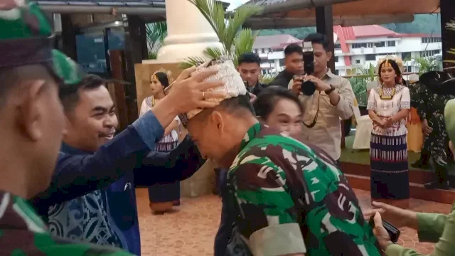 Bupati dan Wabup Tana Toraja Sambut Kunjungan Pangdam XIV/Hasanuddin Mayjen TNI Windiyatmo.
