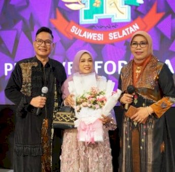 Wakil Ketua TP-PKK Soppeng Tampil Memukau di Hijab Tren Expo and Food Exhibition