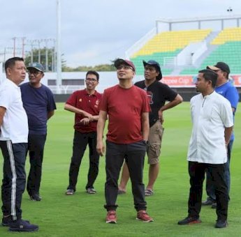 Perkuat Sinergi Sepak Bola, Sadikin Aksa dan Rusdi Masse kunjungi Stadion Gelora BJ Habibie-Disambut Wali Kota Tasming Hamid