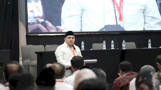 Resmi Jadi Ketua IKA FH Unhas, Munafri Siap Perkuat Alumni untuk Pembangunan Kampus dan Masyarakat