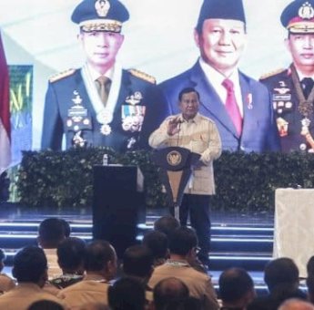 Prabowo ke TNI/Polri: Bersihkan Diri Kalian Sebelum Saya Ambil Tindakan