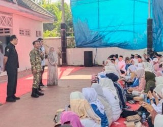 Bupati Bone Andi Asman Minta Kadisdik Gratiskan Tes Urine Kepsek dan Seragam Sekolah