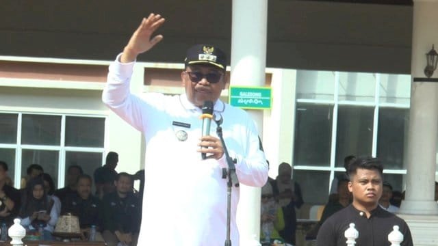 Bupati Daeng Manye Komitmen Pertanian di Takalar 3 Kali Panen.