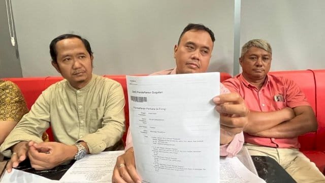 Calon Pembeli Esemka Gugat Jokowi.(F-IST)