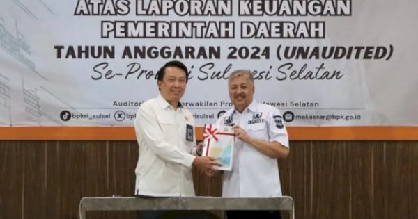 Bupati Pinrang Serahkan LKPD Unaudited TA 2025 ke BPK RI Sulsel