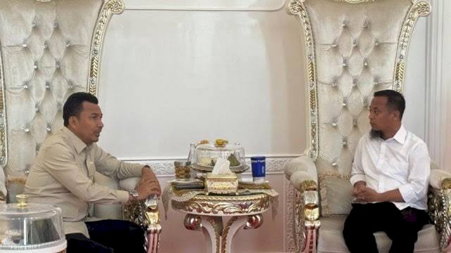 Bupati Lutra Andi Rahim Usulkan Pengerukan Muara Sungai Rongkong ke Gubernur Sulsel Andi Sudirman.