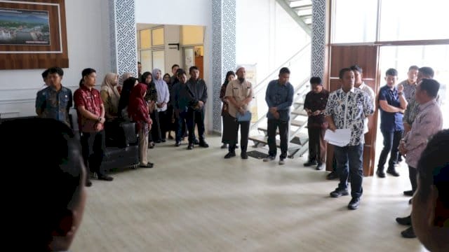 Geram Saat Sidak di Dinas PUPR, Bupati Ibas Ungkapkan Kekecewaan: Kalau Perlu, Saya Berhentikan!