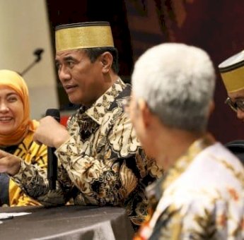 Aliyah Mustika Ilham Dampingi Mentan di Mubes KKSS, Sampaikan Selamat atas Kepemimpinan Amran Sulaiman