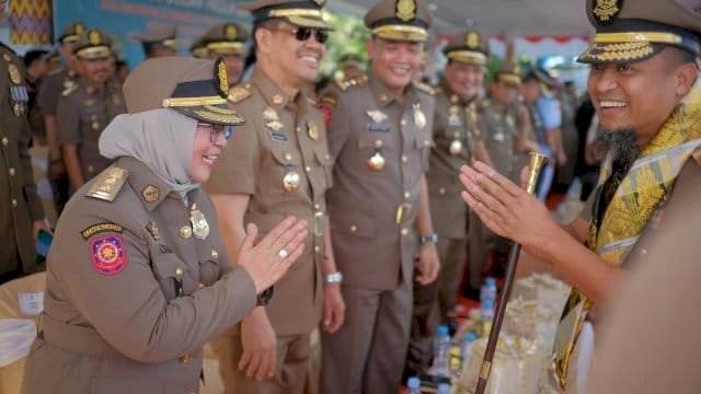 Wabup Lutim Puspawati Apresiasi Peran Satpol PP dalam Menjaga Ketertiban dan Keamanan.
