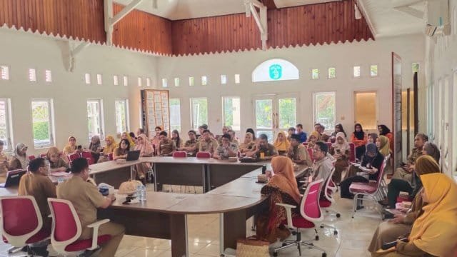 Pemkab Lutim Gelar Rapat Forum.