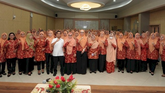 DWP Sulsel menggelar aksi donor darah di Aula Kantor Bapenda Sulsel.