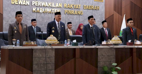 Bupati dan Wabup Pinrang Hadiri Paripurna Penyampaian Rekomendasi DPRD atas LKPJ TA 2024