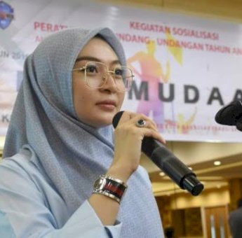 Anggota DPRD Makassar Budi Hastuti Ajak Pemuda Makassar Kreatif dan Produktif