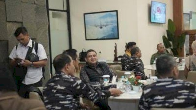 Kunker di Sulsel, Wali Kota Makassar Munafri Arifuddin Jemput KSAL Muhammad Ali di Lanud Sultan Hasanuddin