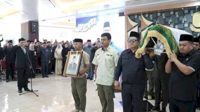 Pimpin Pelepasan Jenazah Ruslan Mahmud, Munafri: Selamat Jalan Sahabatku