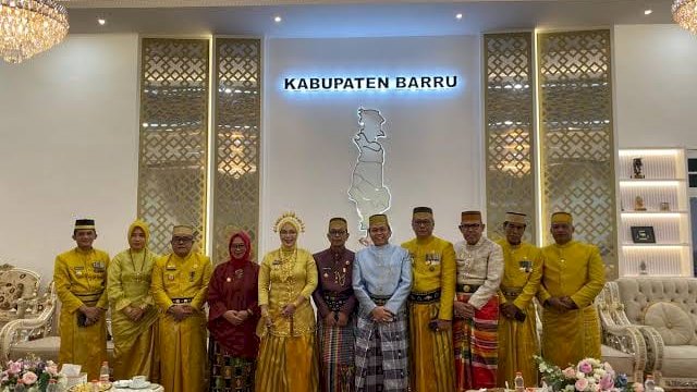 Bupati Soppeng Suwardi Haseng Hadiri Hari Jadi Barru ke-65.