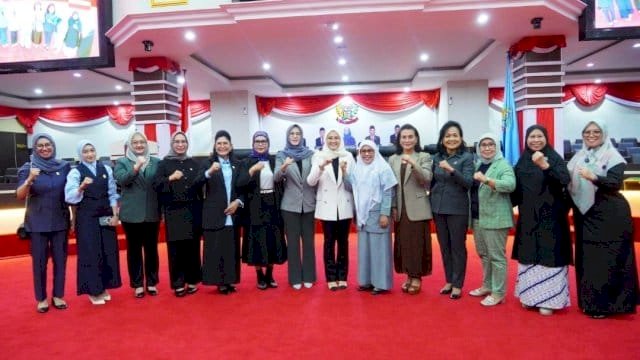 Anggota Kaukus perempuan parlemen Sulsel.