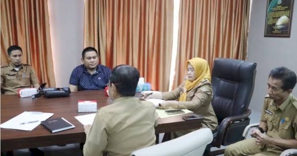 Serius Tindaklanjuti Temuan BPK, Wabup Sidrap Rapat dengan Penyedia Jasa