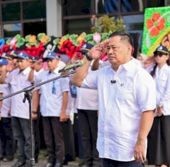 Plt Dirut Hamzah Ahmad Pimpin Apel Perdana, Tekankan Kebersihan-Kedisiplinan ke Pegawai PDAM Makassar