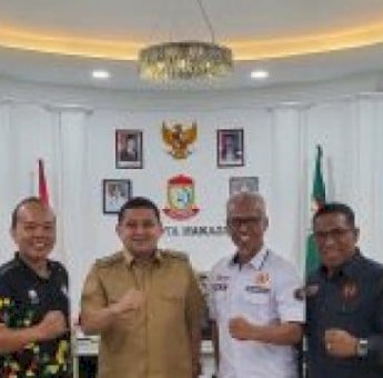 Plt Ketua KONI Makassar Temui Walikota Laporkan Persiapan Musorkot Luar Biasa