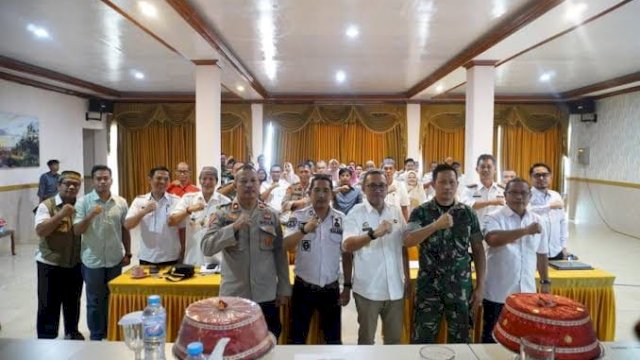 Lokakarya Awal Penyusunan Dokumen Kajian Risiko Bencana di Hotel Binamu.