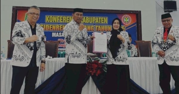 Wakil Bupati Nurkanaah Terpilih Jadi Ketua PGRI Sidrap 2025-2030