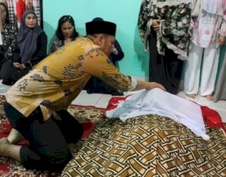 Bupati Lutim Ibas Doakan dan Lepas Kepergian Dua Warga Towuti