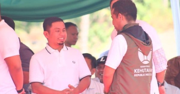 Hari Bumi 2025, Wali Kota Parepare Tasming Hamid Tekankan Pentingnya Menanam Pohon