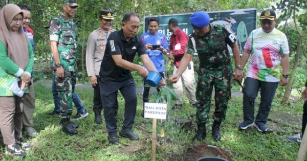 Gerakan Menanam Serentak, Parepare Perkuat Komitmen Jaga Kelestarian Bumi