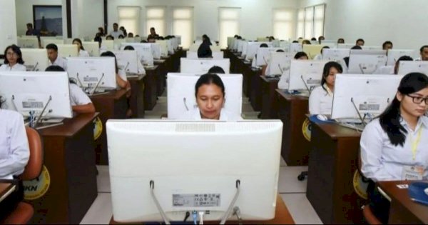 Pengangkatan CPNS dan PPPK, Wamendagri Ingatkan Gubernur: Ikuti Arahan KemenPAN-RB