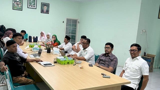 Rapat persiapan yang dihadiri pengurus DPW dan panitia, di Kantor DPW PKB Sulsel.