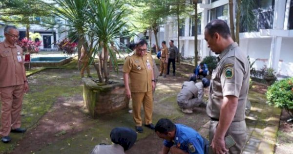 Wujudkan Program Unggulan Takalar, Daeng Manye Instruksikan Halaman Kantor Bupati diBenahi