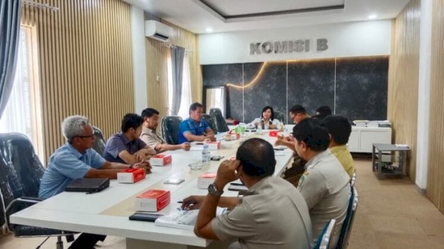Komisi B DPRD Palopo Gelar Raker dengan Bappeda.