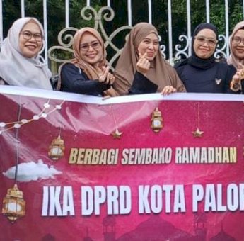 Bulan Berkah, IKA DPRD Palopo Berbagi Di Penghujung Ramadan