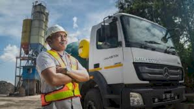 Salah satu batching plant yang dimiliki Kalla Beton di Kota Makassar.