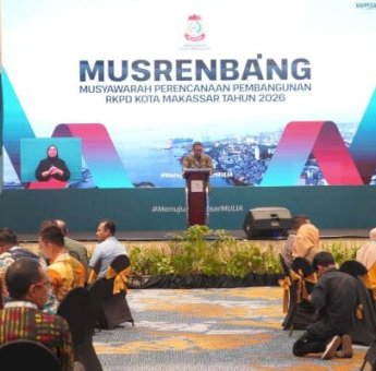 DPRD Makassar Desak Pemkot Fokus Perbaikan Jalan dan Drainase di 2026