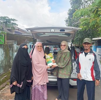 Tinjau Lokasi Banjir, Anggota DPRD Makassar Hj. Umiyati Serukan Solusi Permanen