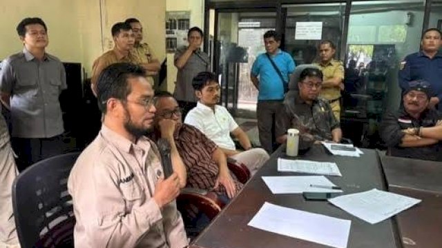 Warga Bitowa Aksi di DPRD Makassar, Tuntut Penyelesaian Masalah di Kelurahan