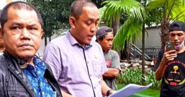 Lagislator DPRD Makassar, Tri Sulkarnain Terima Aspirasi Mahasiswa Terkait Parkir Liar di Makassar