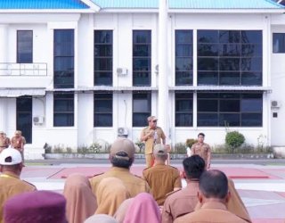 Pimpin Apel Gabungan OPD Pemkab Takalar, Bupati Daeng Manye Evaluasi Kinerja dan Kehadiran ASN