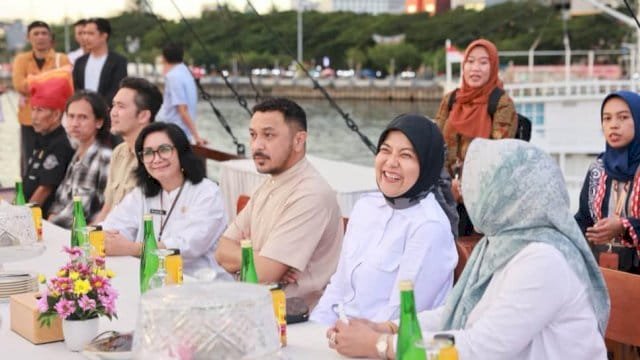 Aliyah Mustika Ilham Gelar Phinisi Sailing.