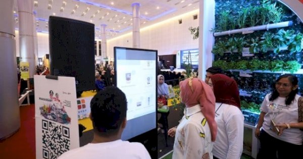 Dukung UMKM dan Budaya Lokal, Aliyah Mustika Ilham Kunjungi Booth Makassar di APEKSI