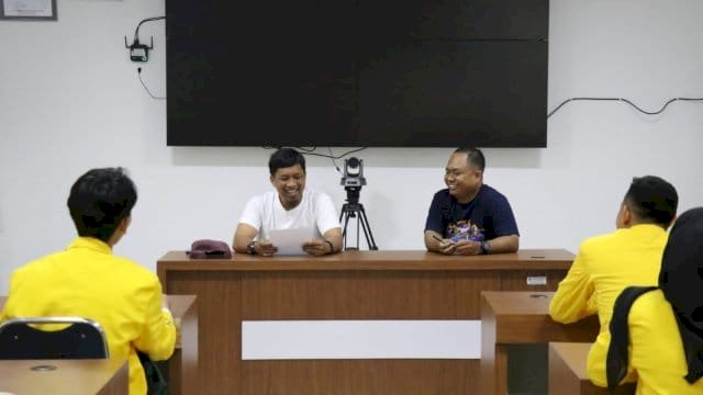 Dinas Kominfo-SP Lutim Terima 17 Mahasiswa Uncok Palopo untuk PDK.