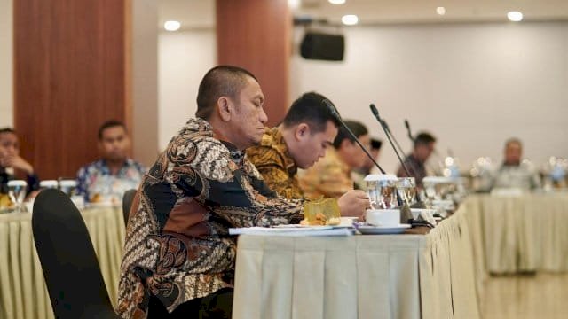 Bupati Luwu Timur, H. Irwan Bachri Syam, menghadiri RUPS Tahunan Tahun Buku 2024 dan RUPS Luar Biasa Tahun 2025 PT. Bank Sulselbar.